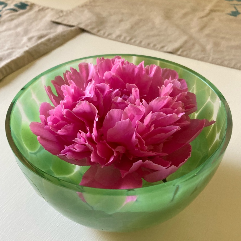 Royal Gallery Polish Art Glass bowl